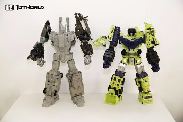 Toyworld C11 C15 MP Combined Not Bruticus First Look At Figure Prototypes (1 of 1)